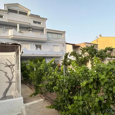 Casa Nostra Siles