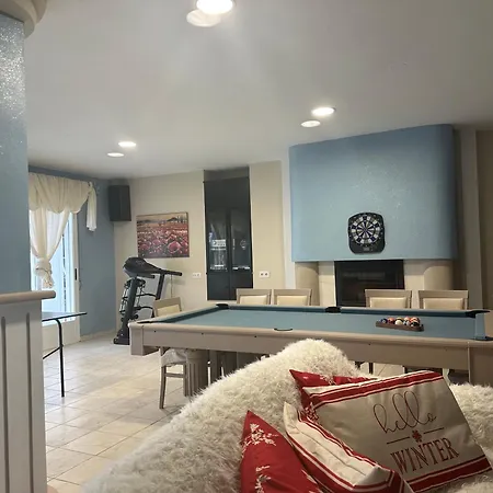 Casa Nostra